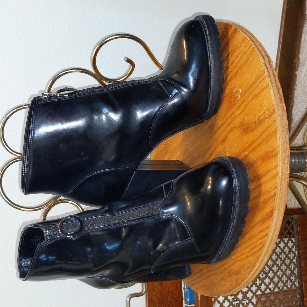 Chelsea Boots